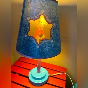 ❄️ Anna & Olaf Nightstand Lamp! With Glowing Light Cut Outs. From Disney